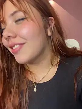 Snapshot of _ivyginger chatting on March 10, 6:49 am ivyginger online show from March 10, 6:49 am