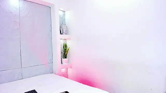 MiaMistrex online show from October 30, 4:14 am