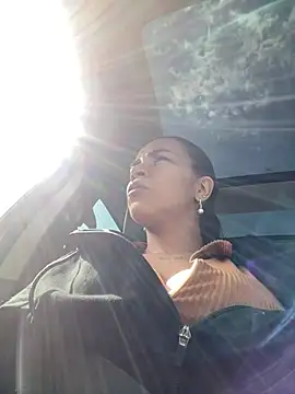 Naatalia online show from March 16, 8:11 pm