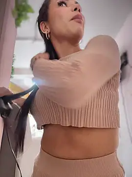 Naatalia online show from November 28, 6:21 pm