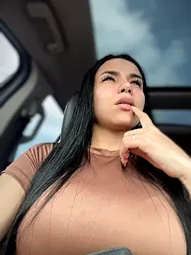 Naatalia online show from January 8, 8:11 pm