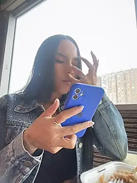 Naatalia online show from April 19, 8:22 pm