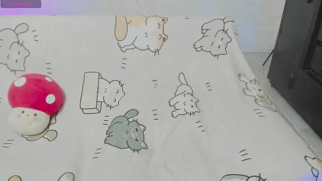 Naoko 7w7 online show from April 16, 1:06 am