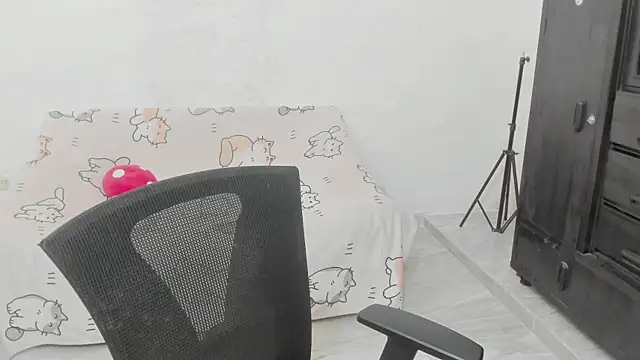 Snapshot of Naoko_7w7 chatting on June 15, 1:46 pm Naoko 7w7 online show from June 15, 1:46 pm