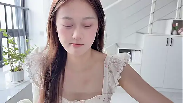 Cassie-20 online show from October 4, 4:21 am