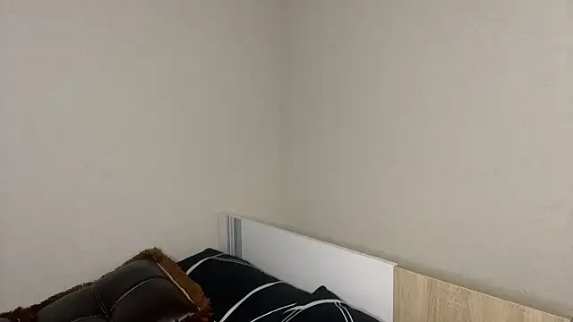 alissadreams online show from March 18, 12:16 am