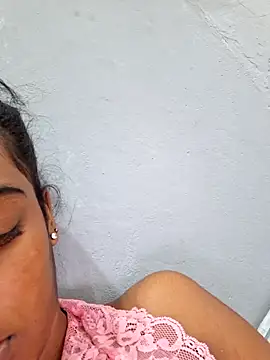 Snapshot of indianpink_lips chatting on February 17, 10:18 am indianpink lips online show from February 17, 10:18 am