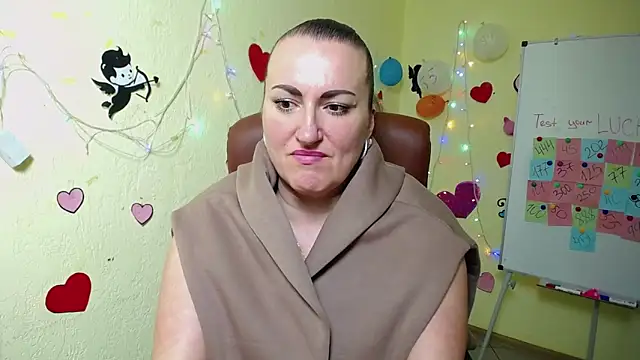 DianaMGG online show from February 27, 12:13 pm