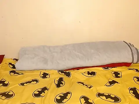 Karishma99  online show from March 15, 4:40 am