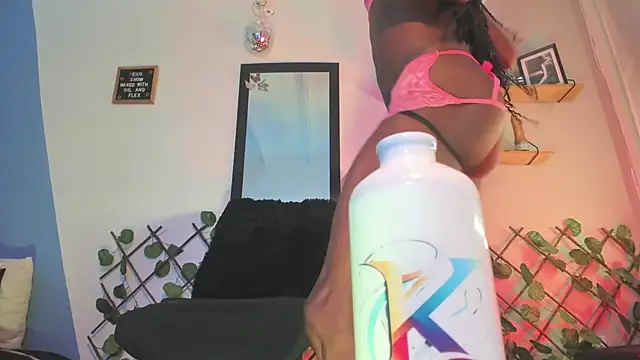 Aria fitness online show from April 20, 1:36 pm