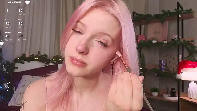 EdlaHewell online show from January 7, 1:19 am