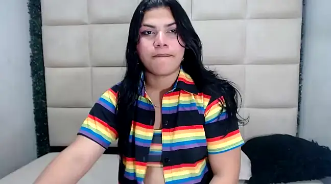 Snapshot of melany_rouse18 chatting on February 28, 11:23 pm melany rouse18 online show from February 28, 11:23 pm