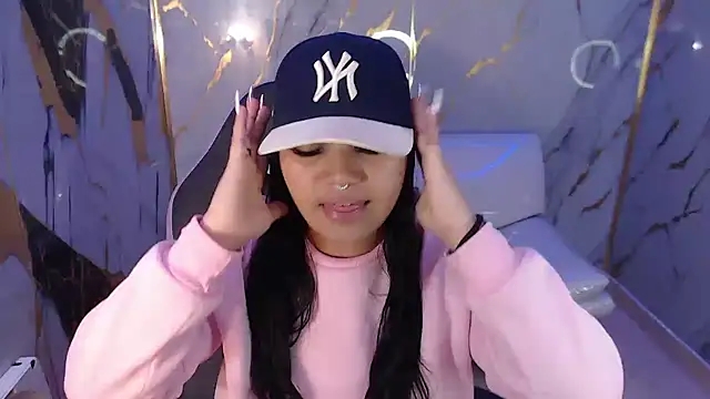 Snapshot of melany_rouse18 chatting on September 16, 1:56 pm melany rouse18 online show from September 16, 1:56 pm