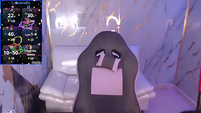 melany rouse18 online show from October 23, 4:39 pm