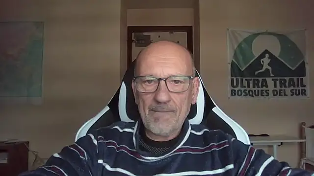 llopaco online show from December 5, 12:14 pm