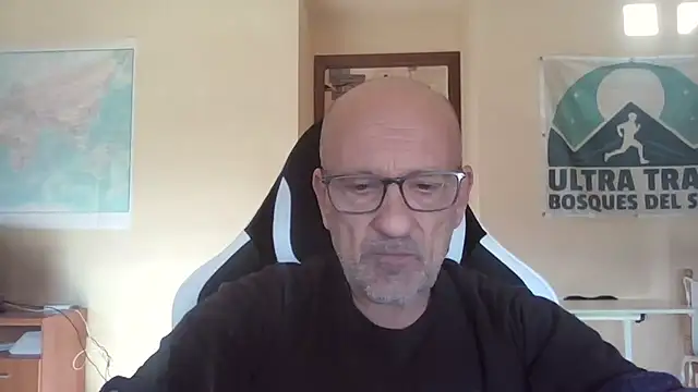 llopaco online show from April 3, 8:12 am