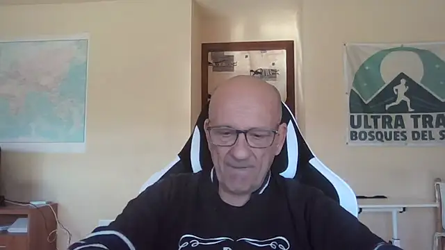 llopaco online show from April 5, 9:17 am