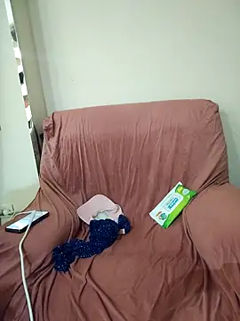 Loly2025 online show from March 6, 10:15 pm