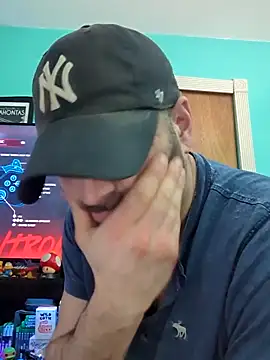 Novabear6996 online show from February 19, 9:00 pm