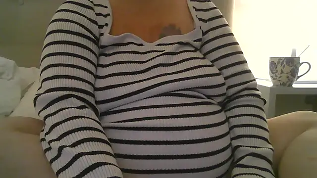 sizha6 online show from January 17, 7:50 pm