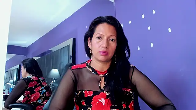 Snapshot of Aisha_Nowak chatting on March 14, 2:10 am Aisha Nowak online show from March 14, 2:10 am