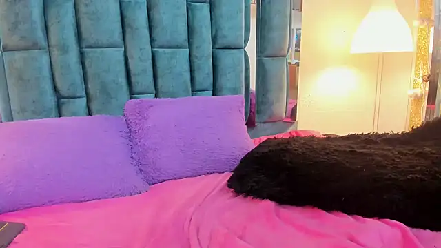 ARTEMISAKIM online show from March 5, 7:05 am