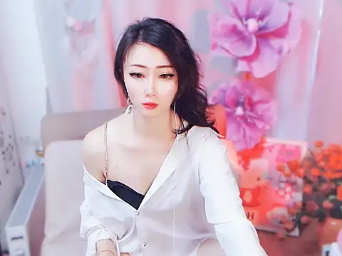 adelamiller online show from December 15, 1:32 am