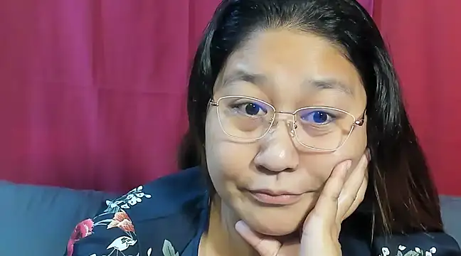 hotchubby88 online show from February 27, 8:06 am