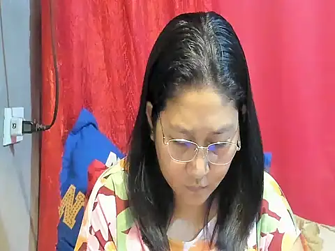 hotchubby88 online show from April 21, 10:10 am