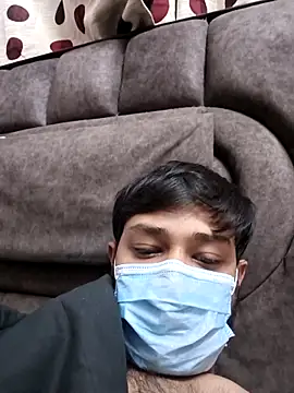 Daddys Cum0855 online show from December 18, 7:42 pm