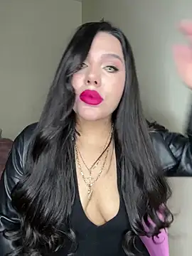 Snapshot of Annajdr chatting on March 2, 9:42 am Annajdr online show from March 2, 9:42 am