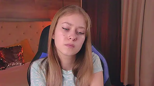 EveMundie online show from March 12, 12:15 pm