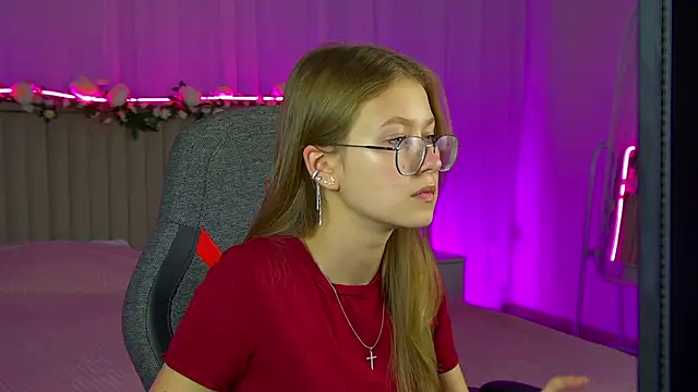 EveMundie online show from September 11, 10:48 am