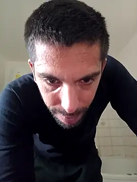 Scopatore x online show from February 15, 11:06 am