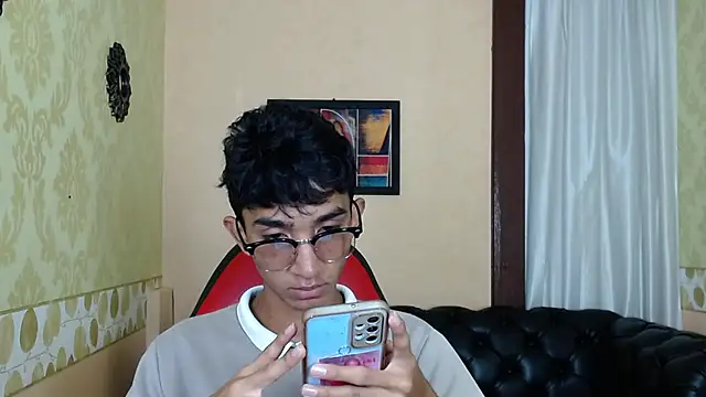 Snapshot of Martin_Linares chatting on March 11, 1:45 pm Martin Linares online show from March 11, 1:45 pm