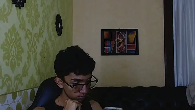 Snapshot of Martin_Linares chatting on March 14, 1:35 pm Martin Linares online show from March 14, 1:35 pm