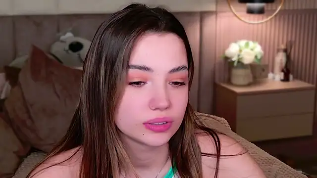 Alice Deleon online show from March 3, 1:10 am