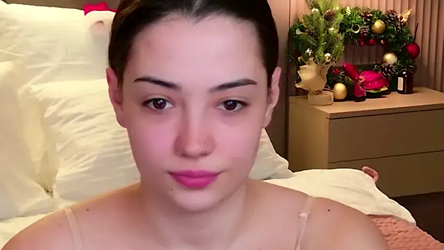 Alice Deleon online show from January 7, 11:12 am