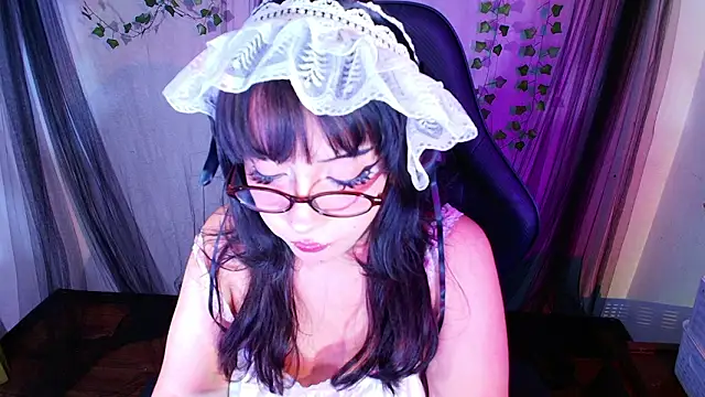 blue katt online show from February 4, 3:01 am