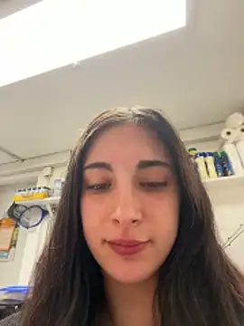 sexymelli18 online show from May 11, 7:14 am