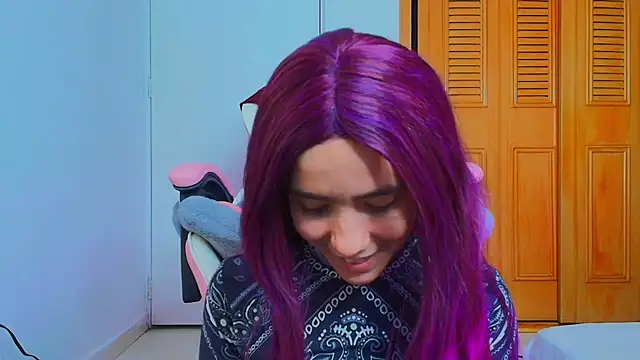 Peach Rose  online show from March 9, 1:04 am