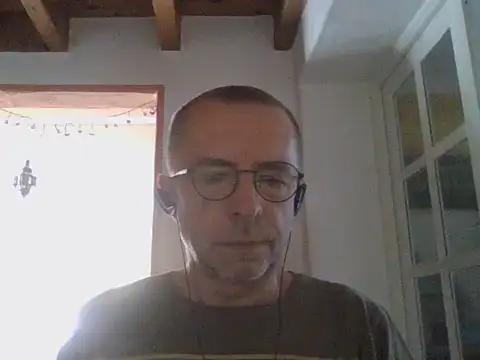 Snapshot of Xavspank2 chatting on June 14, 2:19 pm Xavspank2 online show from June 14, 2:19 pm