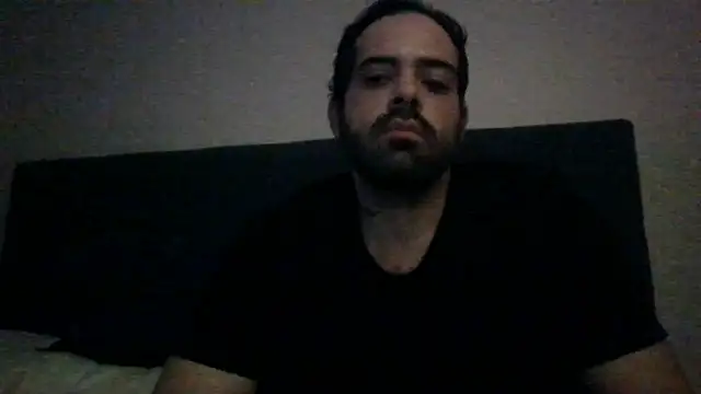 guccititi online show from January 18, 6:17 am