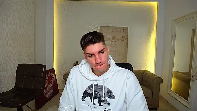 MaxKaiden online show from October 16, 4:46 am