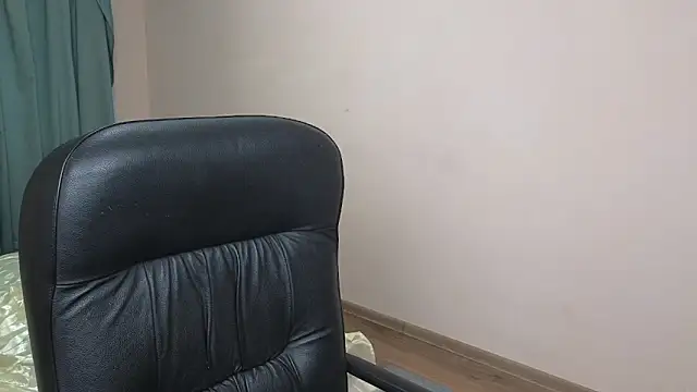 Snapshot of Sandra_Snowflake chatting on March 14, 3:59 am Sandra Snowflake online show from March 14, 3:59 am