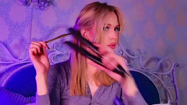 BECKI VRES online show from January 16, 8:46 pm