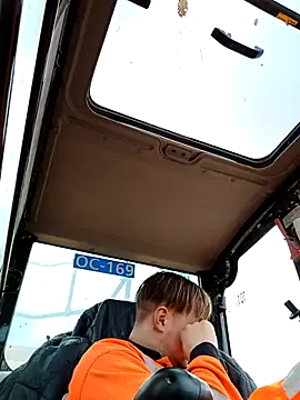 Eusuntnoulgigolo online show from April 16, 12:39 pm