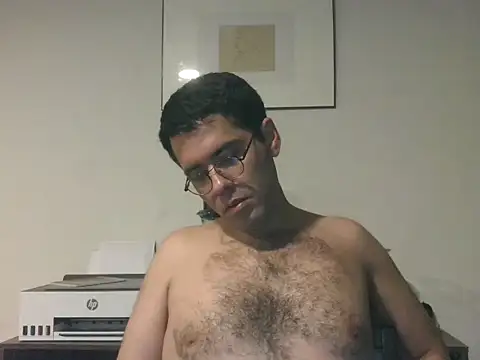 Snapshot of feetwhore666 chatting on June 26, 8:52 am feetwhore666 online show from June 26, 8:52 am