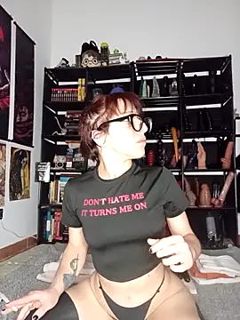 MirianaB online show from December 21, 2:46 pm