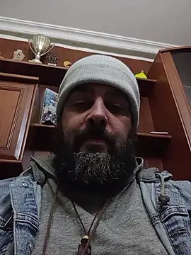 Snapshot of serpensy chatting on December 17, 6:36 pm serpensy online show from December 17, 6:36 pm